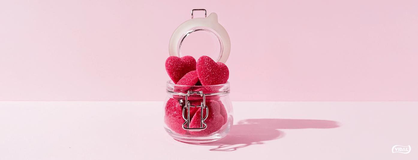 Ideas de regalos con chuches románticas para San Valentín