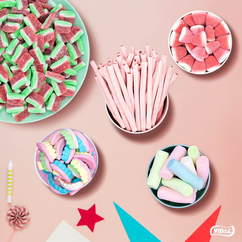 ¿Cómo hacer una mesa de dulces para 50 personas? 