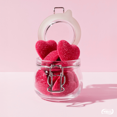 Ideas de regalos con chuches románticas para San Valentín