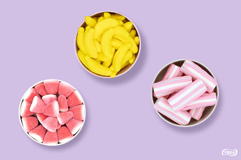 Qué chuches elegir para una cesta de regalo