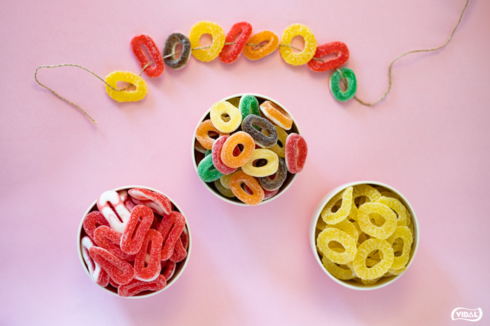 Collar de chuches: aros surtidos multicolor