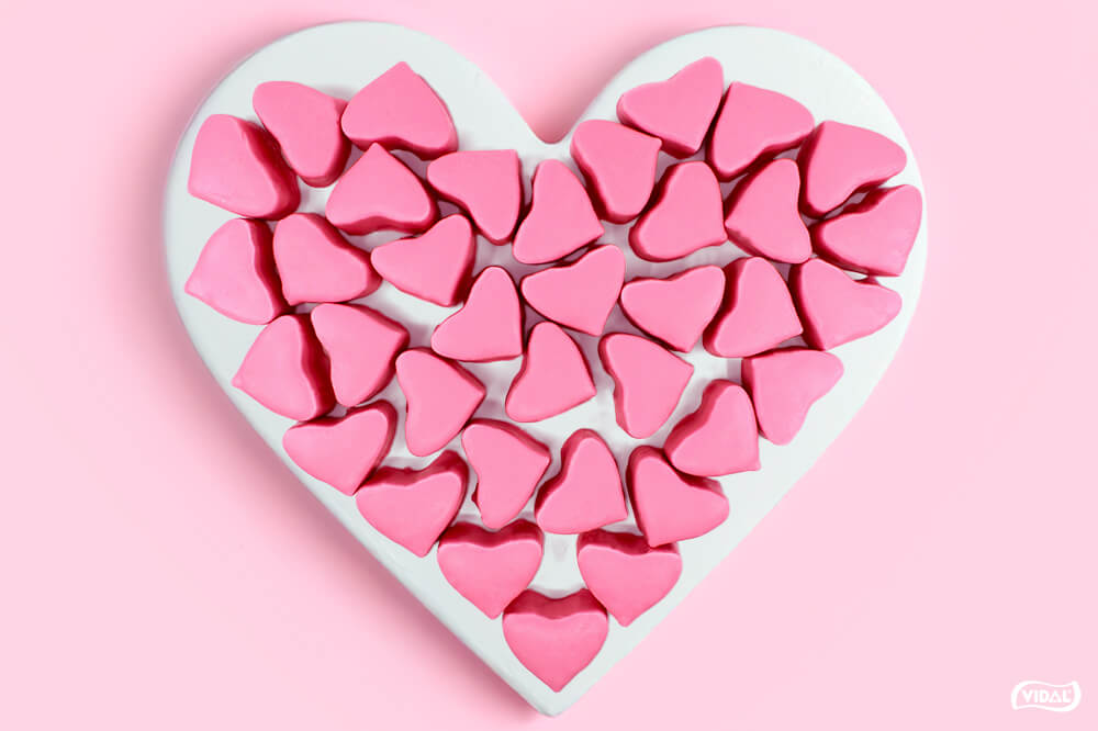 corazon-hecho-chuches-forma-corazon