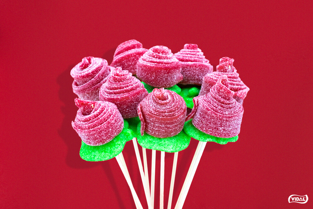 flores-con-golosinas-san-valentin