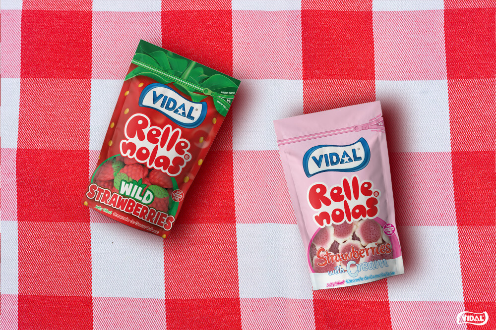 mantel-suelo-picnic-alimentos-bolsas-rellenolas